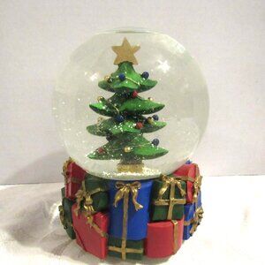Pier One musical Christmas tree Snow Globe
